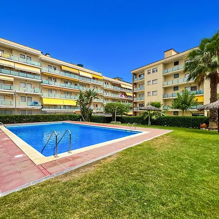 Vivalidays Elia - Fenals - Apartmán *