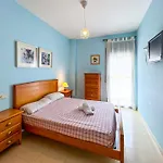 Apartment In Fenals Near & Saltwater Pool *