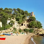In Fenals Near & Saltwater Pool