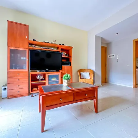 Apartment In Fenals Near & Saltwater Pool Lloret de Mar