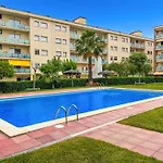 In Fenals Near & Saltwater Pool Apartamento *