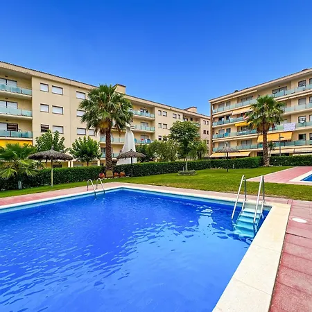 In Fenals Near & Saltwater Pool Appartement